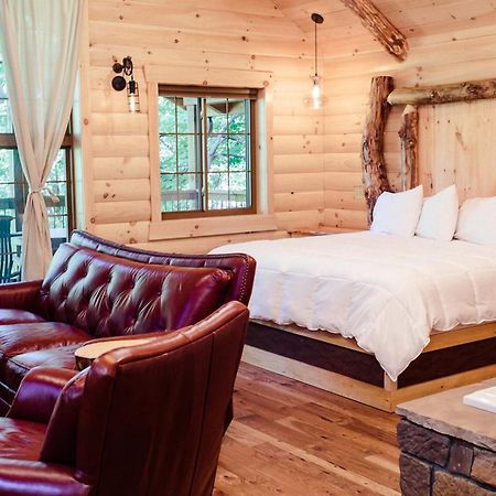 Cricket Hill Treehouse B By Amish Country Lodging Millersburg Exterior foto